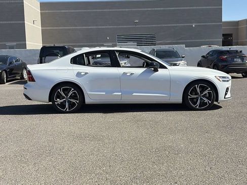 Used 2024 Volvo S60 B5 Core AWD/4WD image 6