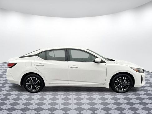 Used 2025 Nissan Sentra SV w/ All-Weather Package image 2