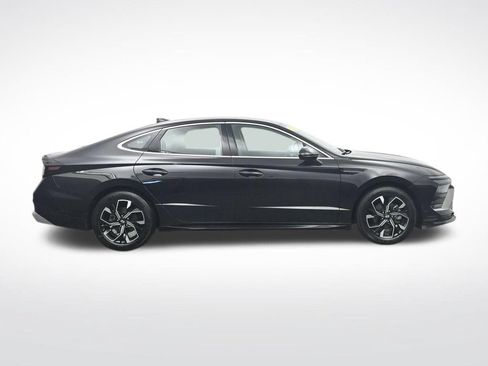 Used 2025 Hyundai Sonata SEL FWD image 4
