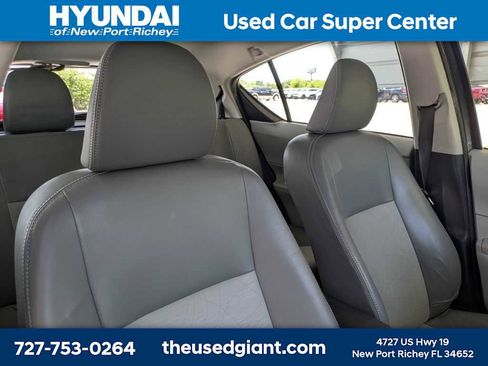 Used 2012 Toyota Prius C Four w/ Alloy Wheel Pkg FWD image 6
