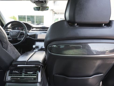 Used 2020 Audi S8 L w/ S8 Executive Package AWD/4WD image 39
