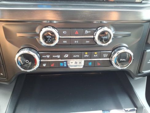 New 2026 Ford F350 Lariat w/ Lariat Premium Package AWD/4WD image 23