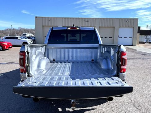 Used 2019 RAM 1500 Laramie image 9