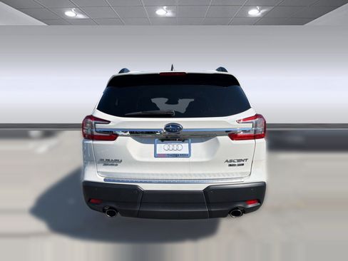Used 2025 Subaru Ascent Touring AWD/4WD image 10
