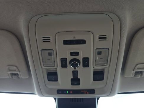 Used 2023 GMC Yukon Denali image 21