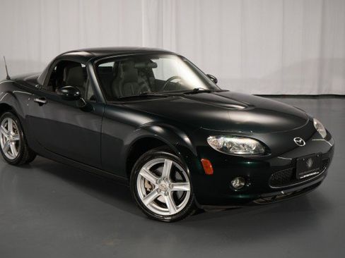 Used 2007 MAZDA MX-5 Miata Sport RWD image 11