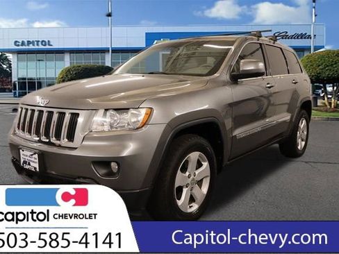 Used 2013 Jeep Grand Cherokee Laredo image 6