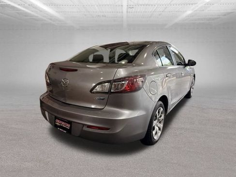 Used 2013 MAZDA MAZDA3 i Sport FWD image 20