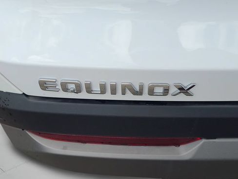 New 2027 Chevrolet Equinox LT FWD image 34
