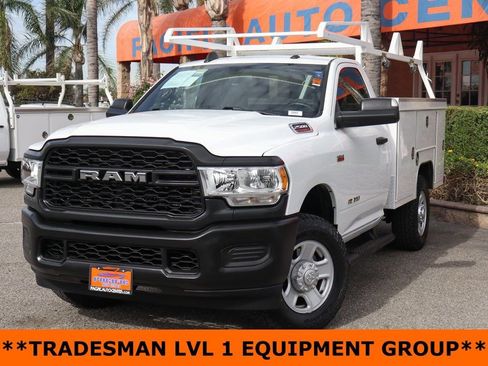 Used 2022 RAM 2500 Tradesman AWD/4WD image 4
