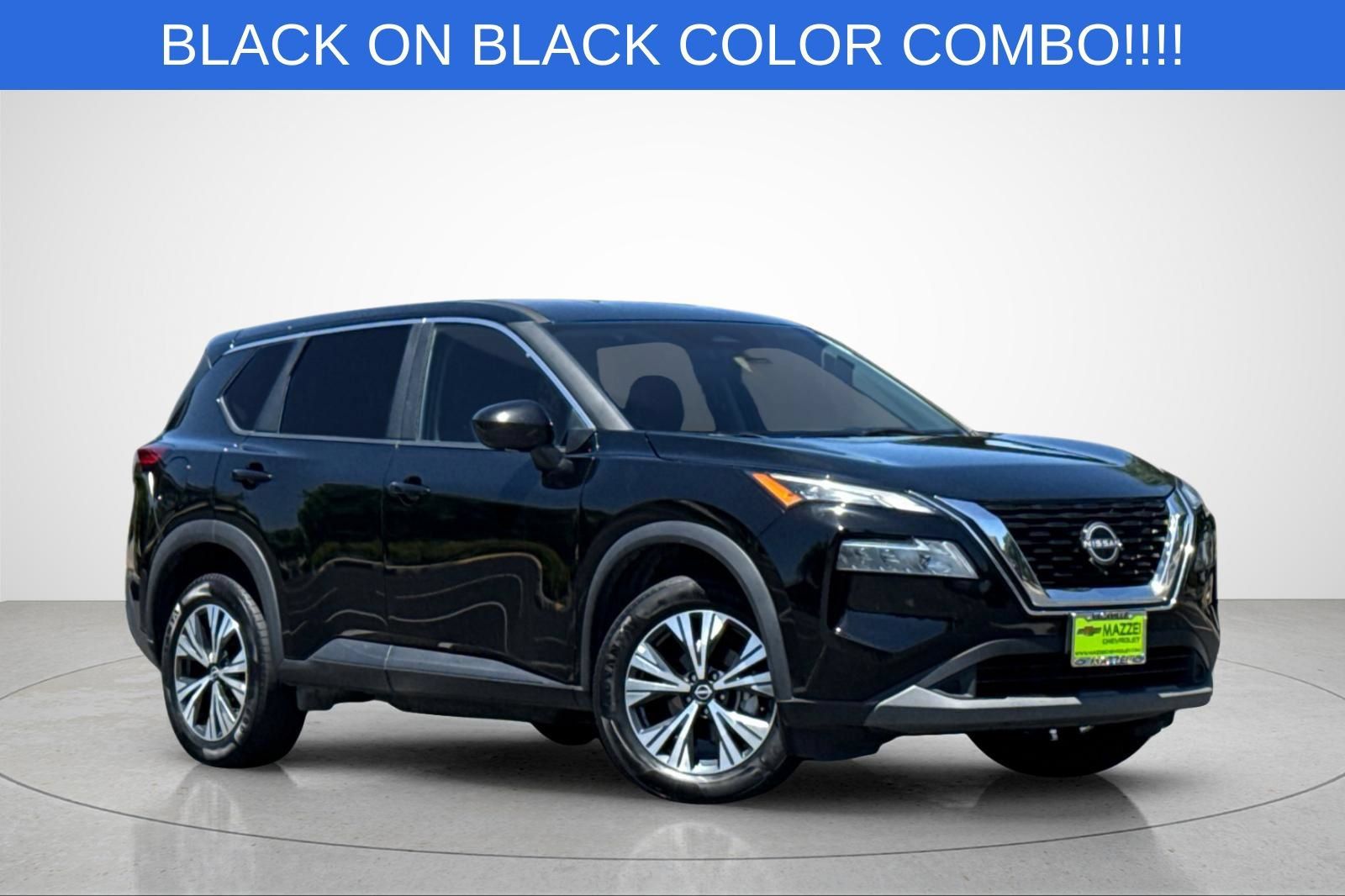 Used 2023 Nissan Rogue SV AWD/4WD image 2