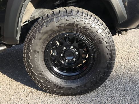 Used 2021 Toyota Tacoma TRD Off-Road image 45