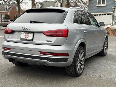 Used 2018 Audi Q3 2.0T Premium Plus w/ Premium Plus Package AWD/4WD image 9