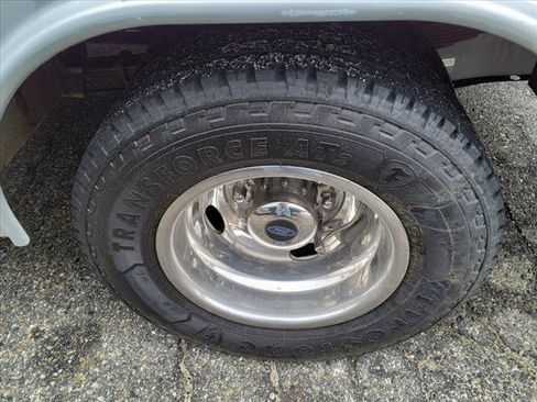 Used 2016 Ford F350 XL w/ Power Equipment Group image 9