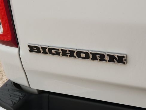 Used 2023 RAM 1500 Big Horn AWD/4WD image 9