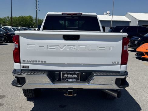 Used 2024 Chevrolet Silverado 3500 LTZ w/ LTZ Plus Package image 9