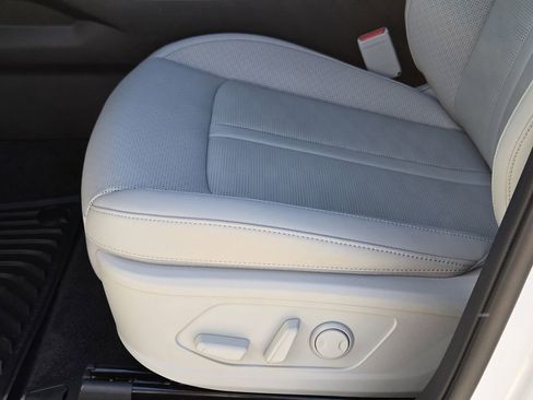 New 2026 Kia Sorento EX FWD image 19