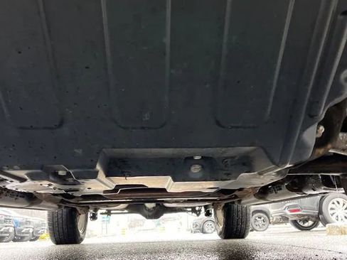 Used 2017 GMC Yukon Denali w/ Open Road Package image 11