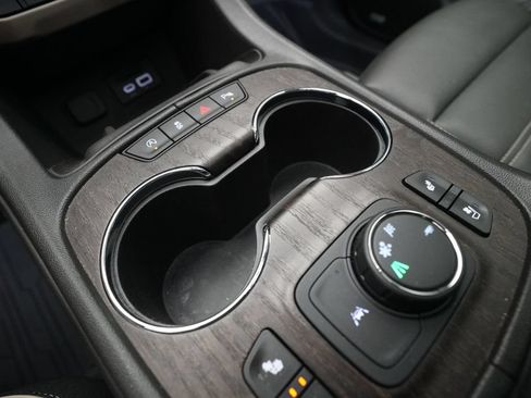 Used 2023 GMC Acadia Denali w/ Trailering Package FWD image 18