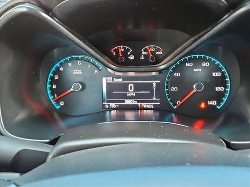 Used 2017 Chevrolet Colorado LT AWD/4WD image 17