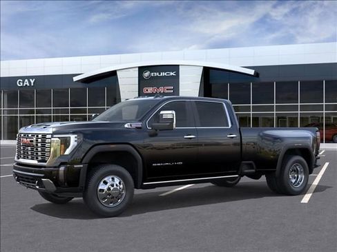 New 2026 GMC Sierra 3500 Denali w/ Denali Reserve Package image 2