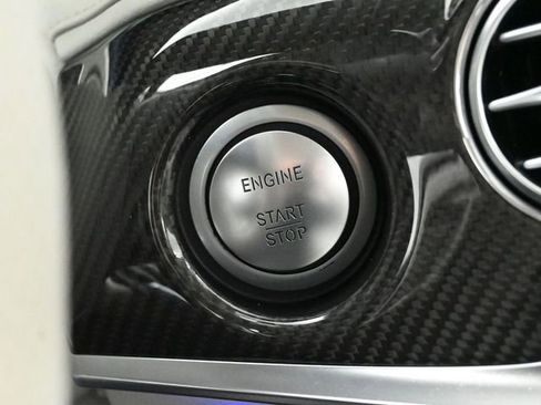 Used 2017 Mercedes-Benz S 63 AMG S 63 AMG w/ Carbon Fiber Exterior Package image 49