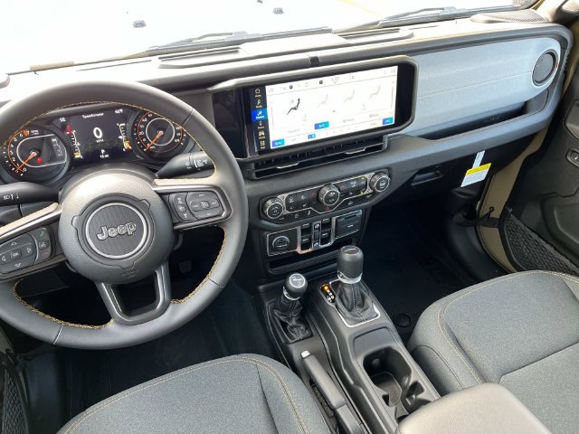 New 2025 Jeep Gladiator Sport AWD/4WD image 14