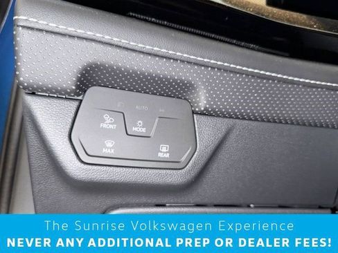 New 2024 Volkswagen Atlas Cross Sport SEL R-Line image 17