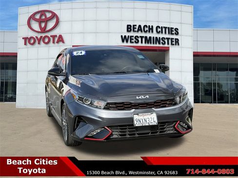 Used 2024 Kia Forte GT-Line w/ GT-Line Premium Package image 3