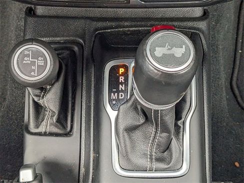 Used 2023 Jeep Wrangler Unlimited Sahara w/ Cold Weather Group image 14