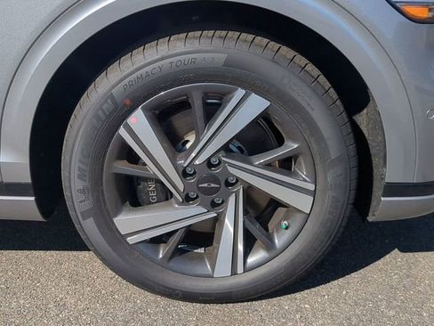 New 2026 Genesis GV70 3.5T Sport Advanced image 10