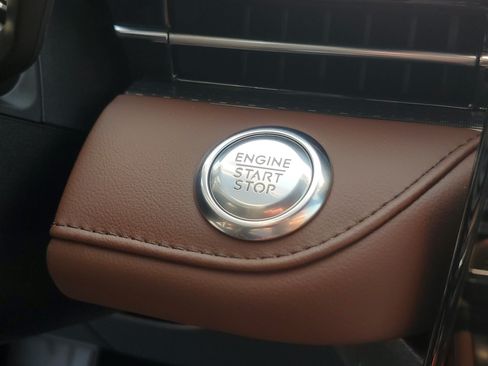 New 2026 Lincoln Nautilus Reserve AWD/4WD image 20