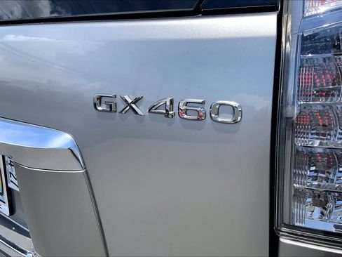 Used 2023 Lexus GX 460 Premium AWD/4WD image 8