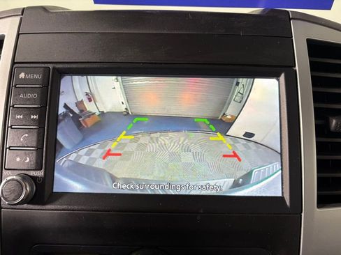 Used 2021 Nissan Frontier SV image 18