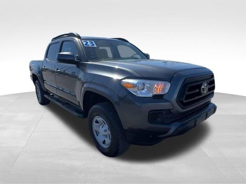 Used 2023 Toyota Tacoma SR AWD/4WD image 2