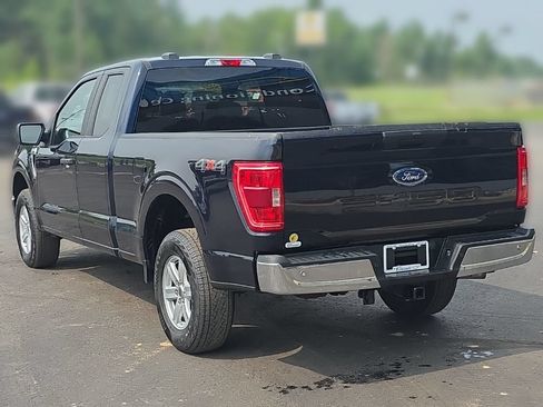 Used 2022 Ford F150 XLT AWD/4WD image 4