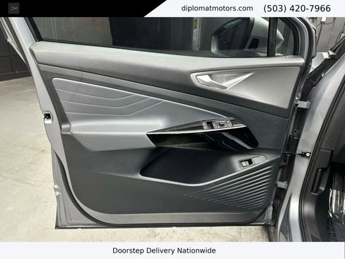 Used 2024 Volkswagen ID.4 Pro S image 25