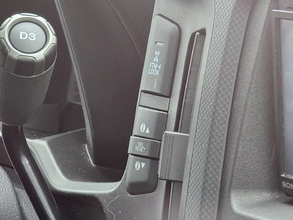 Used 2014 Honda Ridgeline SE image 18