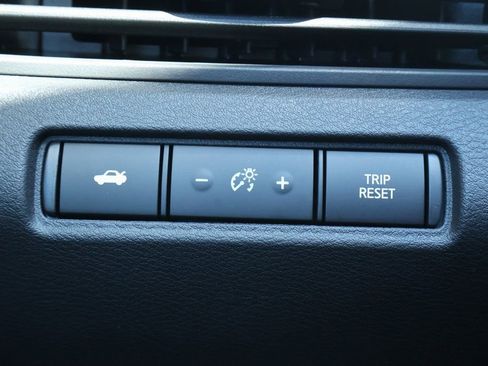 New 2025 Nissan Altima 2.5 SR image 15