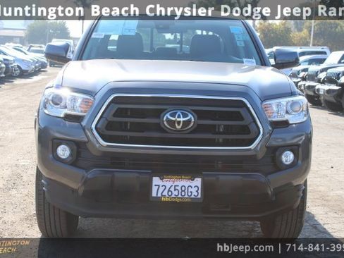 Used 2022 Toyota Tacoma SR5 image 2