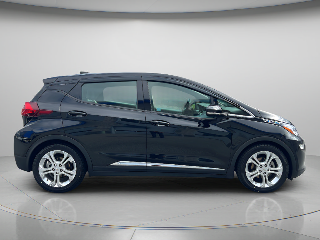 Used 2020 Chevrolet Bolt LT FWD image 8
