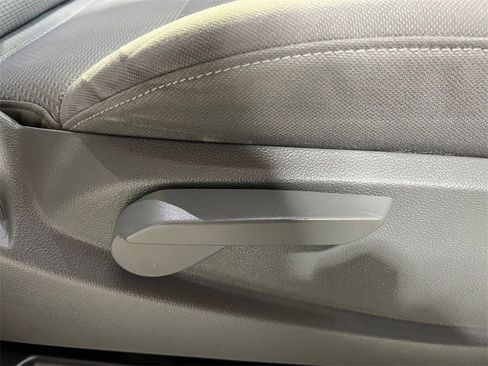 Used 2017 Chevrolet Silverado 1500 W/T image 15