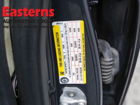 Used 2021 Tesla Model 3 Standard Range Plus image 32