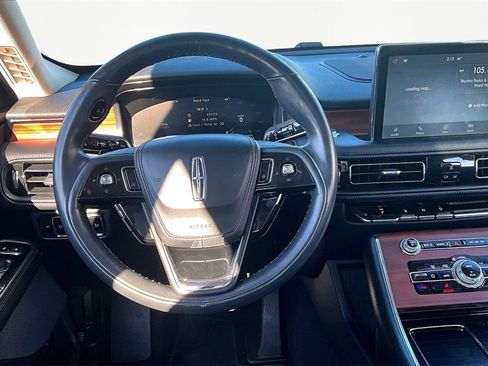 Used 2023 Lincoln Aviator Reserve image 5