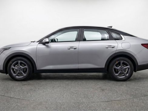 Used 2025 Kia K4 FWD image 3