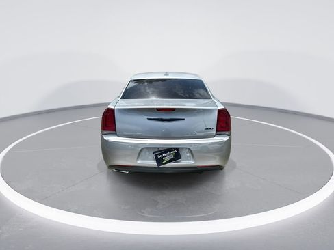 Used 2020 Chrysler 300 Touring w/ Sport Appearance Package RWD image 7