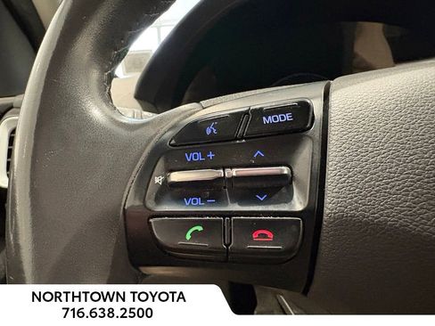 Used 2019 Hyundai Ioniq Electric image 17