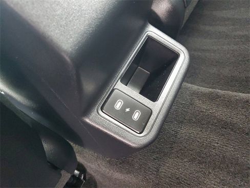 Used 2025 Kia K4 EX image 31