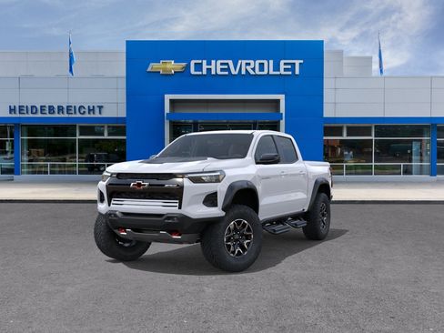 New 2026 Chevrolet Colorado ZR2 w/ Technology Package AWD/4WD image 32