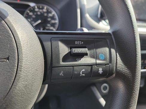 Certified 2023 Nissan Rogue SV AWD/4WD image 24